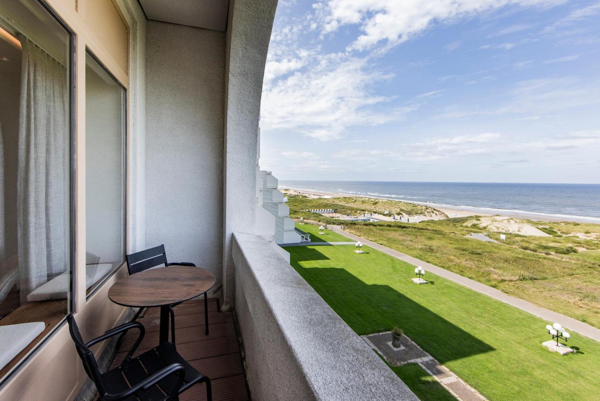 Grand Hotel Huis Ter Duin Noordwijk Room photo Balcony of a hotel room