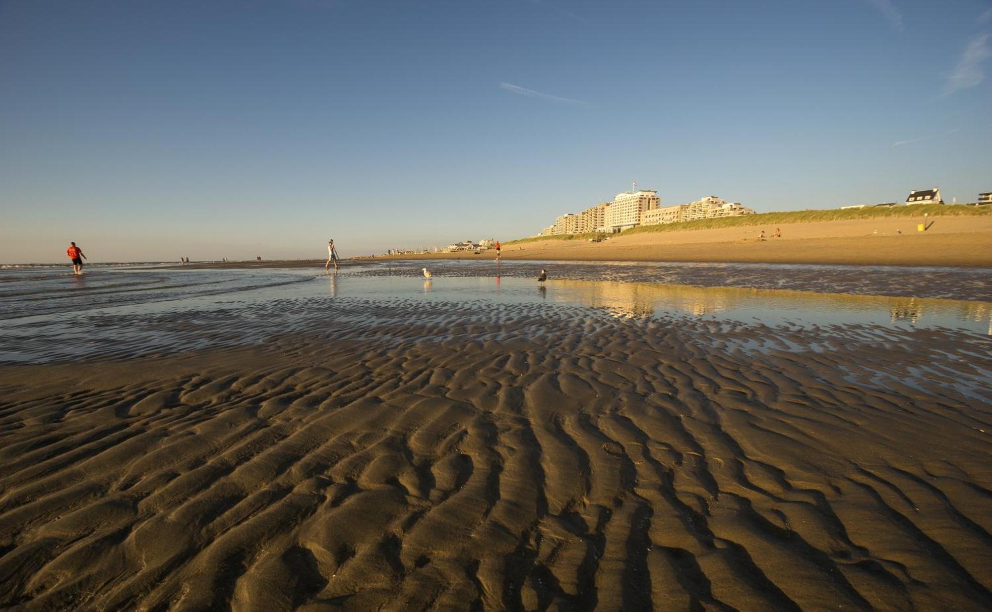 Grand Hotel Huis Ter Duin Noordwijk Exterior photo The beach at West Bay