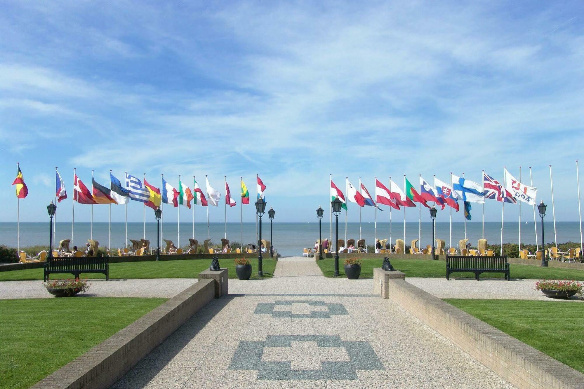 Grand Hotel Huis Ter Duin Noordwijk Exterior photo Flags of the 29 NATO countries at the NATO memorial in Bruges, Belgium